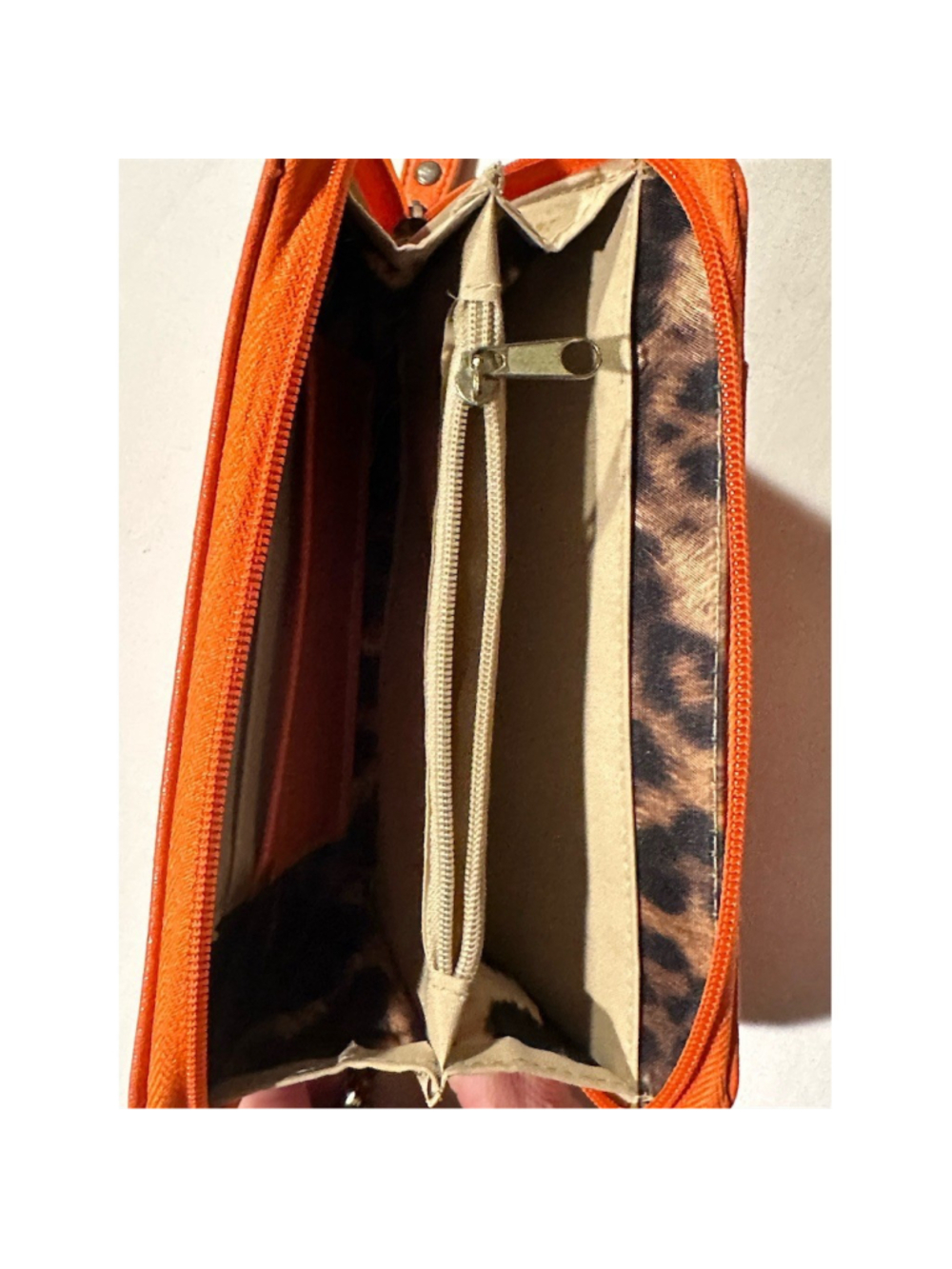 Jessica Simpson Wallet Womens One Size Orange Zip-Around Wristlet - Picture 3 of 3